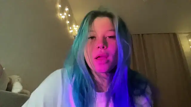 Lulu Di online show from April 25, 8:17 pm