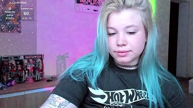 Lulu Di online show from June 19, 10:13 pm