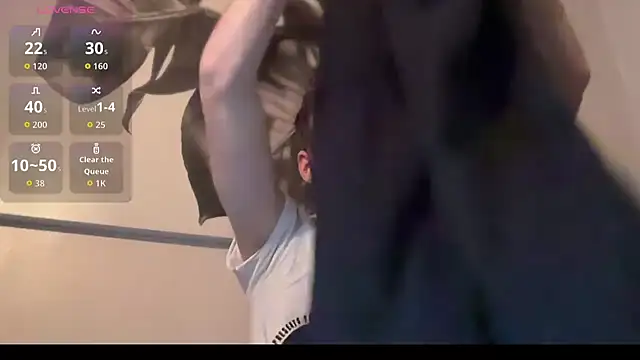 Gingerxl8 online show from January 31, 8:40 pm