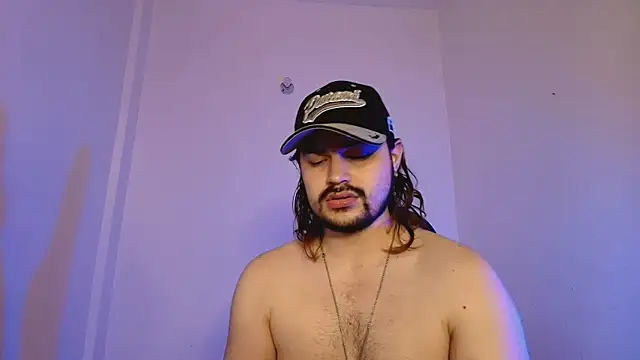 Snapshot of Derek_Vow chatting on May 12, 11:02 pm Derek Vow online show from May 12, 11:02 pm