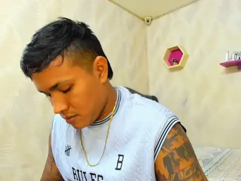 jerry anderson18 online show from March 13, 2:29 am