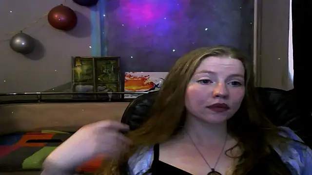 Snapshot of Space_Girls_699 chatting on June 9, 1:34 pm Space Girls 699 online show from June 9, 1:34 pm