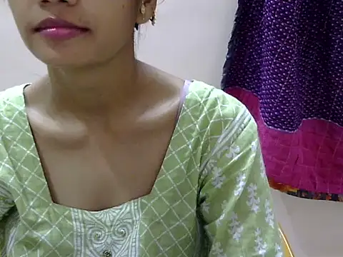 Kulsum S online show from August 1, 2:05 pm