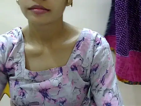 Kulsum S online show from August 3, 2:22 pm