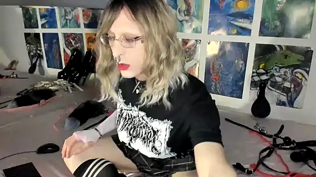 Snapshot of Miaxma chatting on April 12, 5:07 pm Miaxma online show from April 12, 5:07 pm