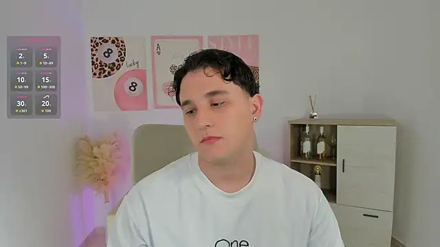 Massimo Fiore online show from March 17, 8:12 pm