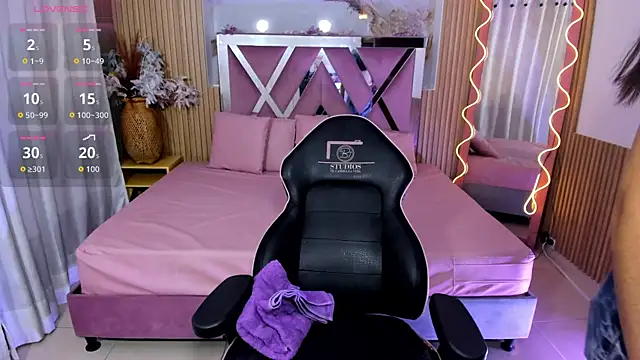 JENNA TAY1 online show from June 13, 7:23 pm