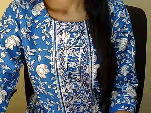 Snapshot of Khushi_v chatting on March 23, 4:44 pm Khushi v online show from March 23, 4:44 pm