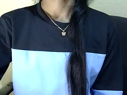 Snapshot of Khushi_v chatting on March 26, 5:29 pm Khushi v online show from March 26, 5:29 pm