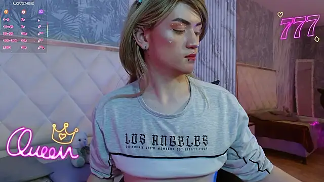 NOOAH TAY online show from February 7, 7:28 pm