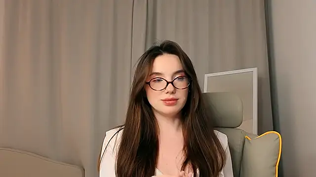 ssandralovin online show from April 29, 9:43 pm