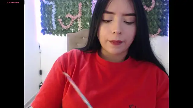 Snapshot of adara_cute_69 chatting on June 25, 7:18 pm adara cute 69 online show from June 25, 7:18 pm