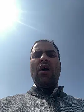 hardlysuck online show from February 26, 7:40 am