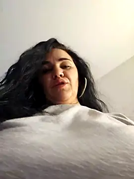 VickyVice online show from February 7, 8:07 am