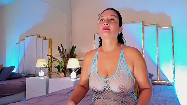 Rosalinda 77 online show from July 14, 12:44 pm