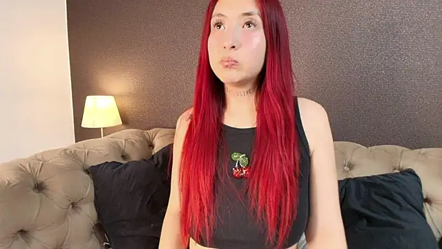 Megan  Honey online show from March 11, 7:20 pm