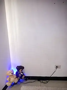  aish a online show from March 12, 8:04 pm