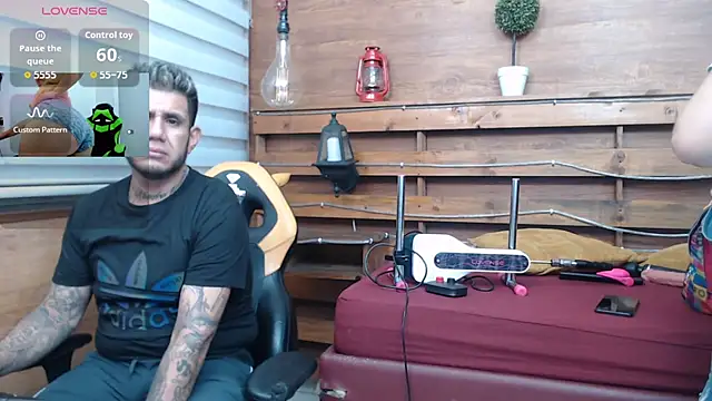 allison max tattoo online show from February 25, 1:15 am