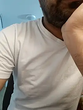 Snapshot of iamsuofficial chatting on March 25, 9:32 pm iamsuofficial online show from March 25, 9:32 pm