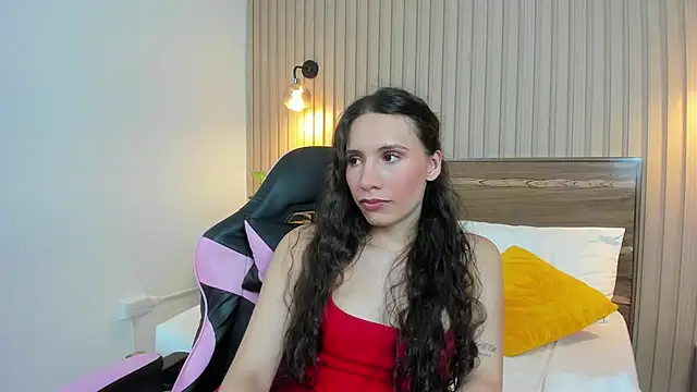 valeryn  rosse online show from July 15, 7:41 pm