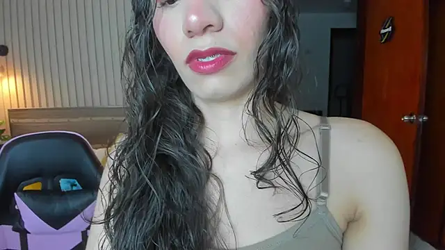valeryn  rosse online show from July 20, 11:07 pm