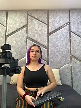 Hanna-Winchester online show from August 1, 8:19 pm