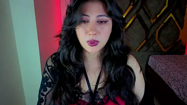 Luvienne online show from February 15, 7:21 pm