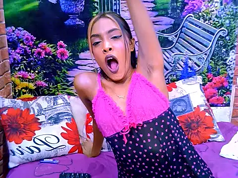 IndianPretty14u2Luv online show from July 14, 10:21 am