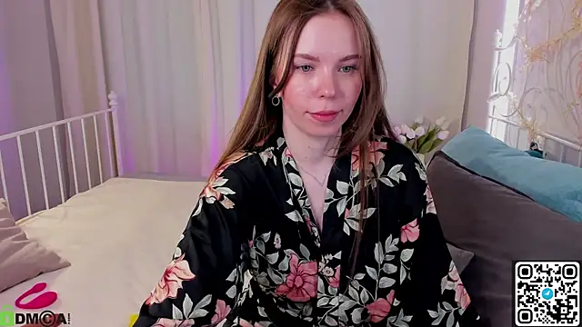 Snapshot of Betty_Andrews chatting on May 5, 9:06 am Betty Andrews online show from May 5, 9:06 am
