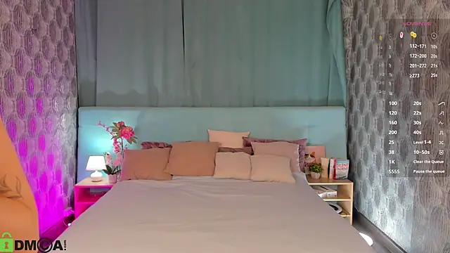 Snapshot of Tesssa_Young chatting on April 3, 1:03 am Tesssa Young online show from April 3, 1:03 am