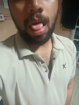 DrinkMeIn online show from August 4, 10:56 pm