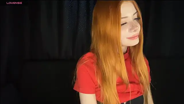 Snapshot of Kiralovessto chatting on March 2, 11:17 am Kiralovessto online show from March 2, 11:17 am