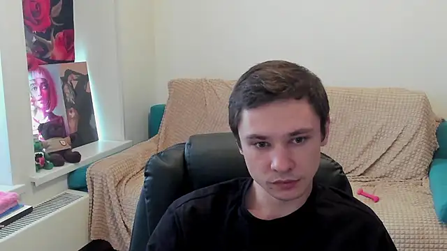 Snapshot of Alexmansuper chatting on February 15, 11:41 am Alexmansuper online show from February 15, 11:41 am