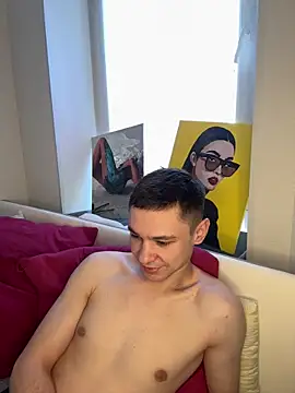 Snapshot of Alexmansuper chatting on February 27, 10:37 am Alexmansuper online show from February 27, 10:37 am