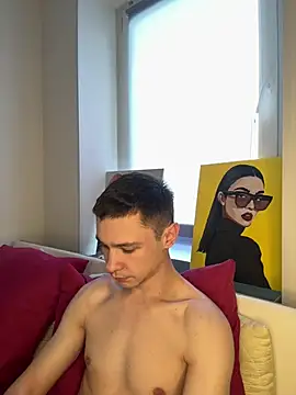 Snapshot of Alexmansuper chatting on March 4, 9:04 am Alexmansuper online show from March 4, 9:04 am