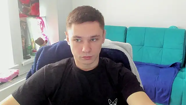 Snapshot of Alexmansuper chatting on March 6, 8:44 am Alexmansuper online show from March 6, 8:44 am