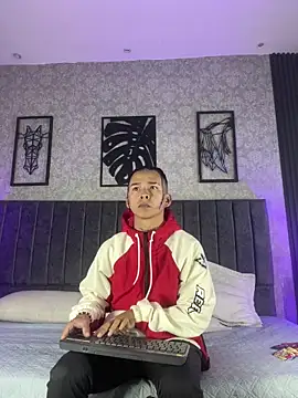 bliinkii and luka  online show from February 23, 1:08 pm