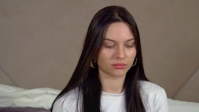 AliceVersal online show from April 23, 4:03 am