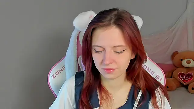 FreyaVey online show from February 7, 5:22 am