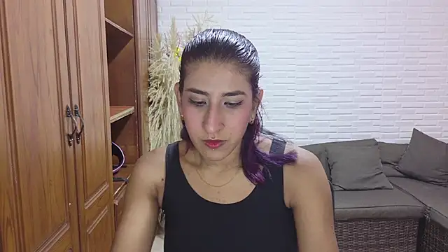 Violet rousse7 online show from June 3, 4:26 am