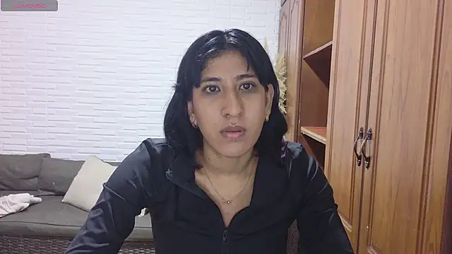 Snapshot of Violet_rousse7 chatting on June 6, 3:00 am Violet rousse7 online show from June 6, 3:00 am