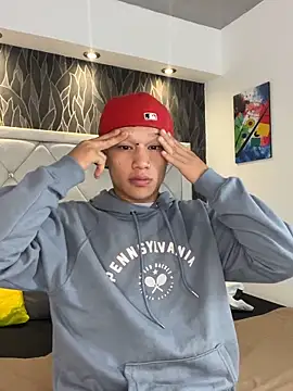 Dominik Souza online show from February 2, 12:48 pm