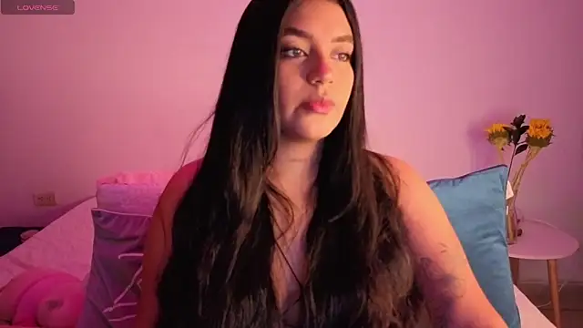 Arianna-Dior online show from March 18, 6:49 am