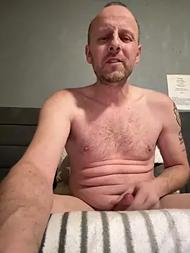 Snapshot of FrankdieSchwuchtel chatting on January 31, 8:07 pm FrankdieSchwuchtel online show from January 31, 8:07 pm