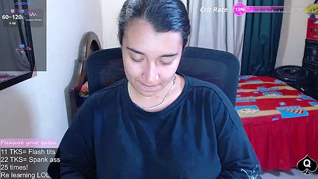 Snapshot of Robin_H00t_2 chatting on May 10, 2:06 am Robin H00t 2 online show from May 10, 2:06 am