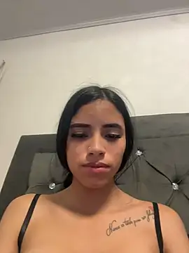 Snapshot of CELESTE_-EC chatting on May 31, 3:47 am CELESTE -EC online show from May 31, 3:47 am
