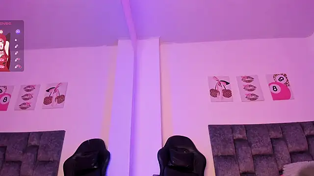 Snapshot of Isabella_Moon9 chatting on May 9, 11:26 am Isabella Moon9 online show from May 9, 11:26 am