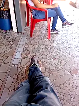 Snapshot of negrim10 chatting on March 13, 2:01 pm negrim10 online show from March 13, 2:01 pm