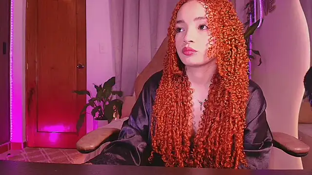  lindapynk  online show from March 14, 10:37 pm