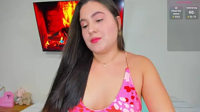 Alessandra 01 online show from July 9, 1:37 pm